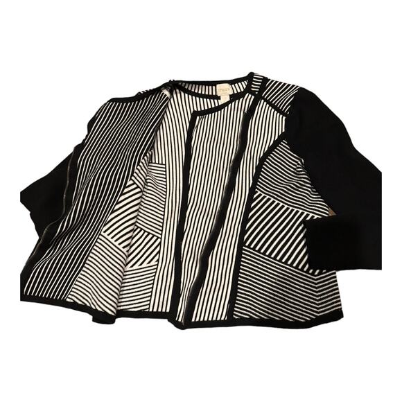 Chico's Natania Black/White Stripe asymmetrical Zip Up Cardigan Sweater size 12 - Picture 9 of 15